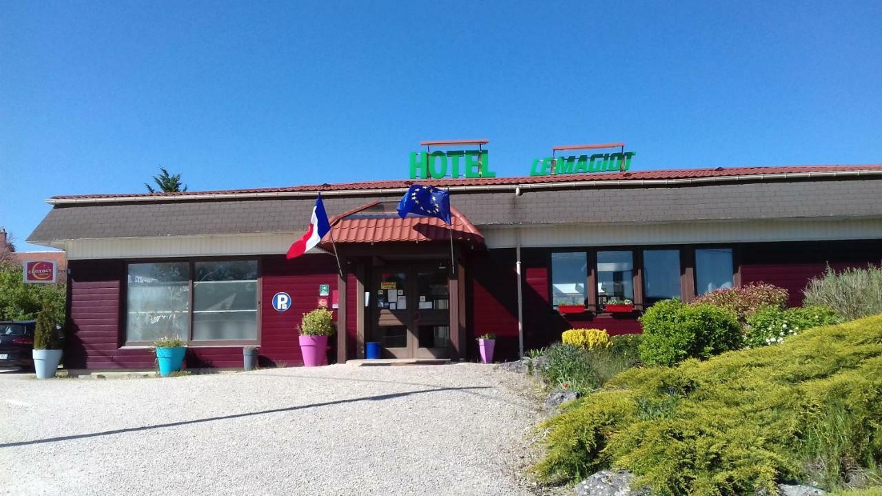 Le Magiot Hotel Montliot-et-Courcelles Buitenkant foto